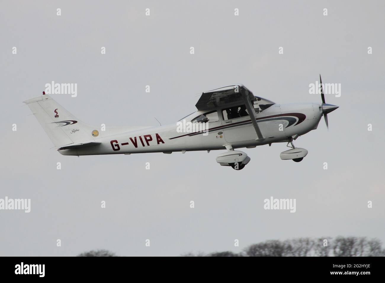 G-VIPA, a privately-owned Cessna 182S Skylane, at Prestwick International Airport in Ayrshire, Scotland. Stock Photo