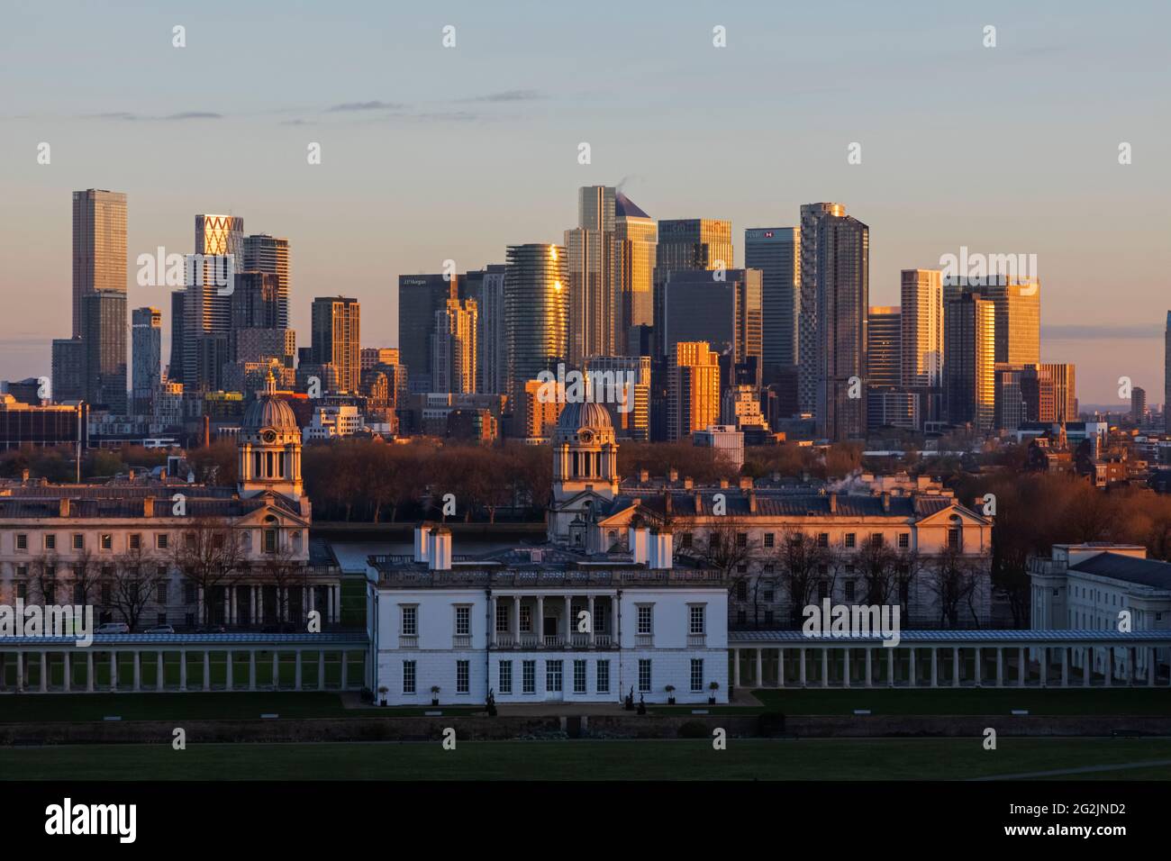 England, London, Greenwich, Canary Wharf Skyline View from Greenwich Park Stock Photo