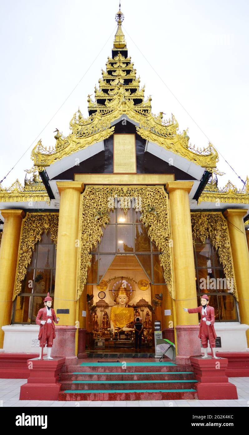 One of the temple entrance in the complex of the Great Shwedagon Pagoda in Yangon, Myanmar Stock Photo