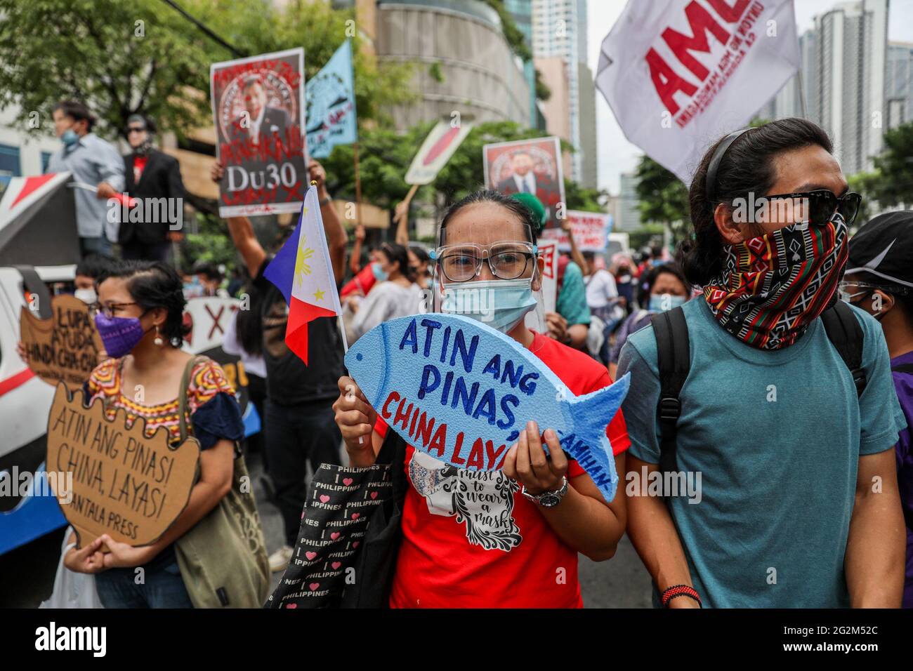 Metro Manila Philippines 12th June 21 Activists Carry Signs And Philippine Flags As They Gather To Protest In Front Of The Chinese Consulate Marking Independence Day In The Financial District Of Makati Metro Manila Philippines 12th June 21 Activists Carry Signs And Philippine Flags As They Gather To Protest In Front Of The Chinese Consulate Marking Independence Day In The Financial District Of Makati
