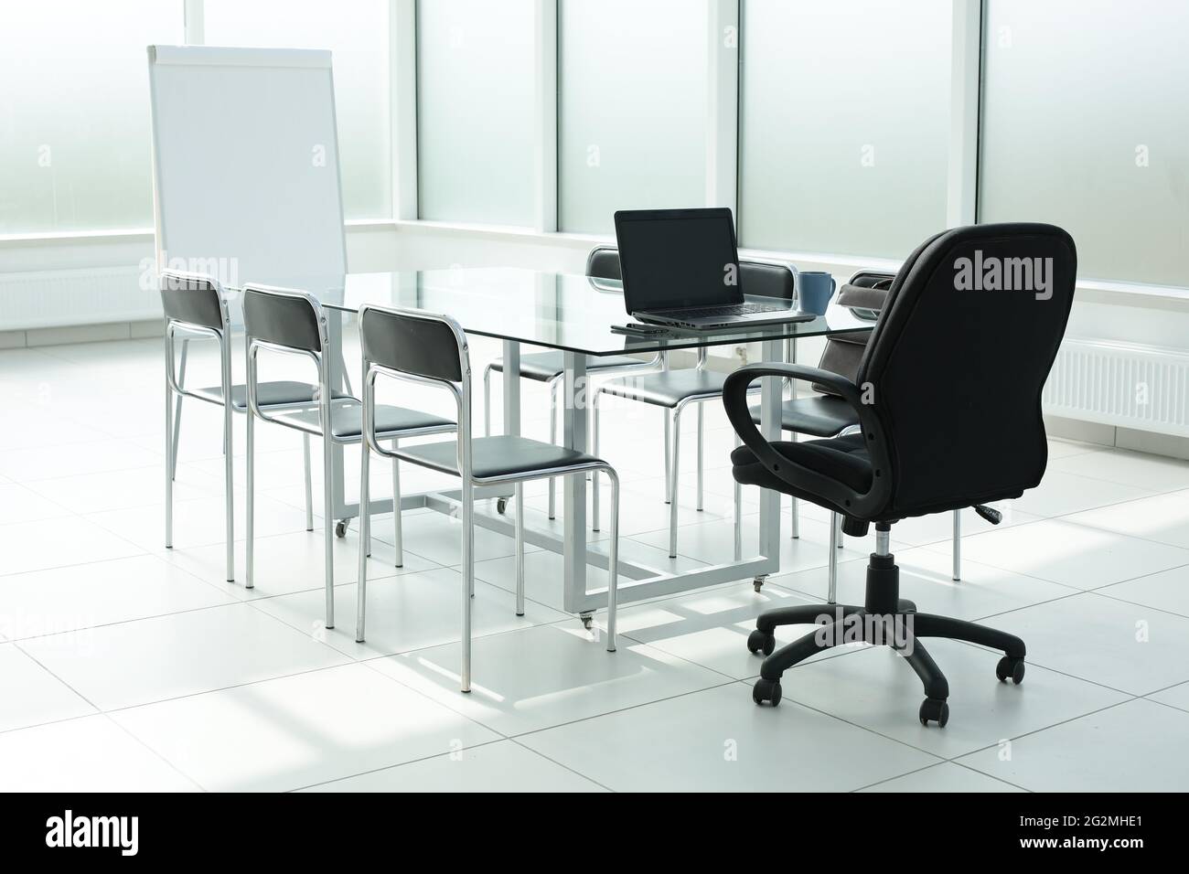 Briefcase table and chair new arrivals