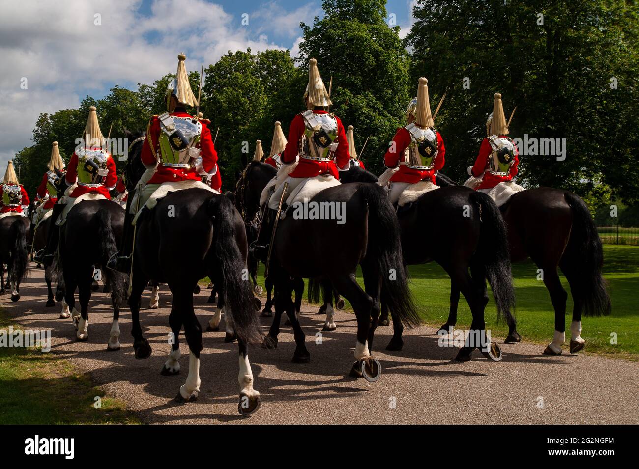 Household cavalry regiment hi-res stock photography and images 