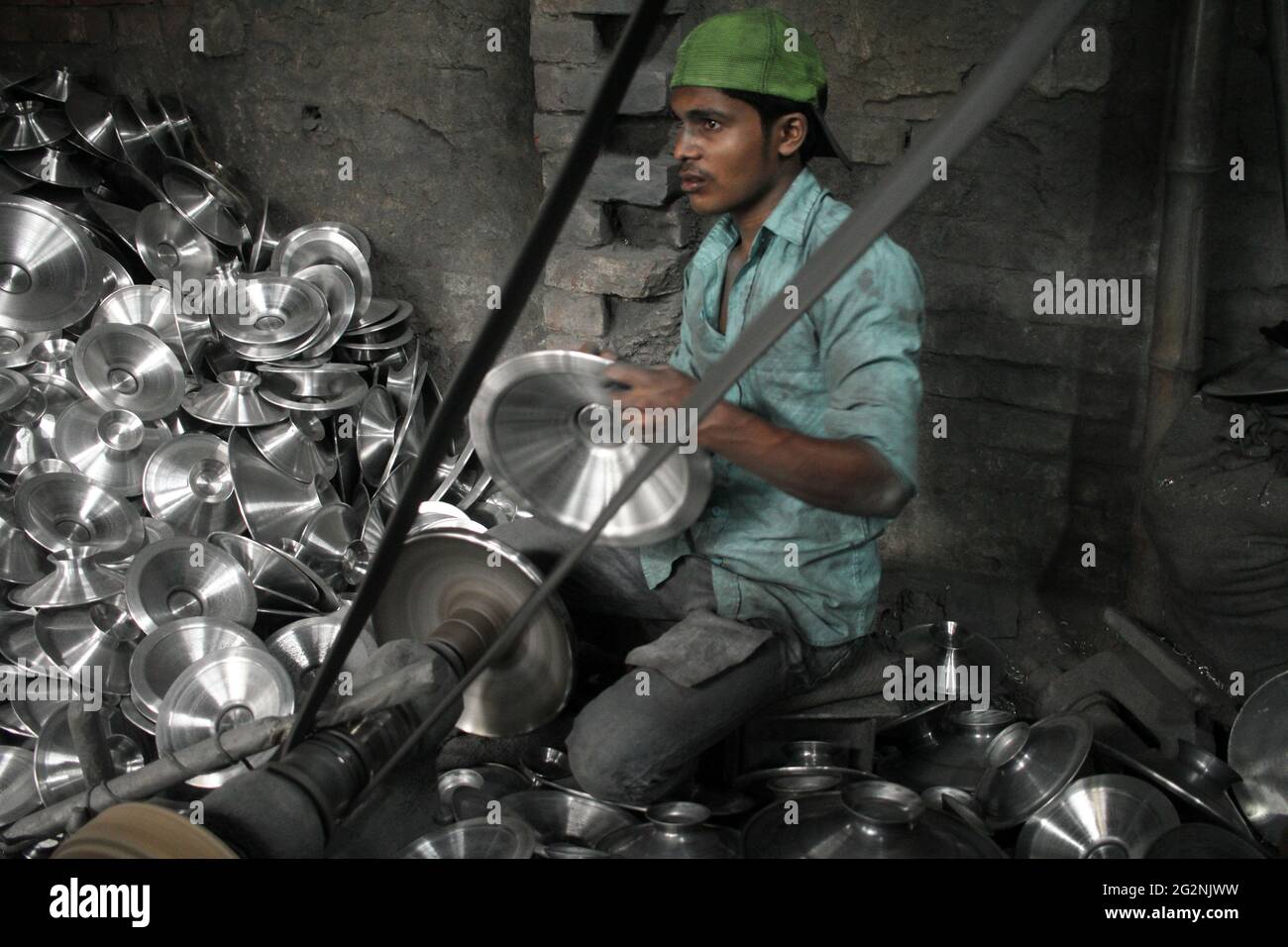 Dhaka Dhaka Bangladesh 12th June 21 Md Hojipa 15 Year Old Child Labor Who Works In A Silver Cooking Pot Manufacturing Factory In Dhaka Bangladesh On June 12 21 In This Type Of