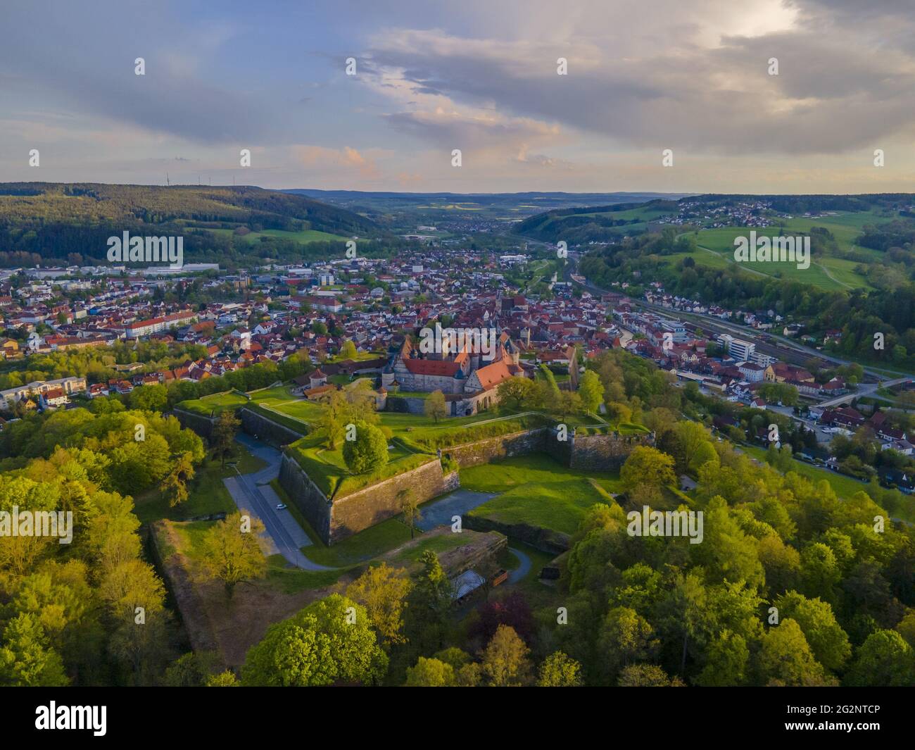 Old city aerial landscape castle hi-res stock photography and images ...