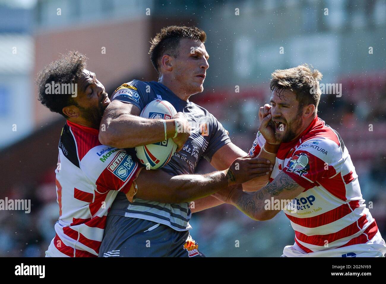 Leigh England 12 June 2021 Tom Davies Of Catalan Dragons Fends Off