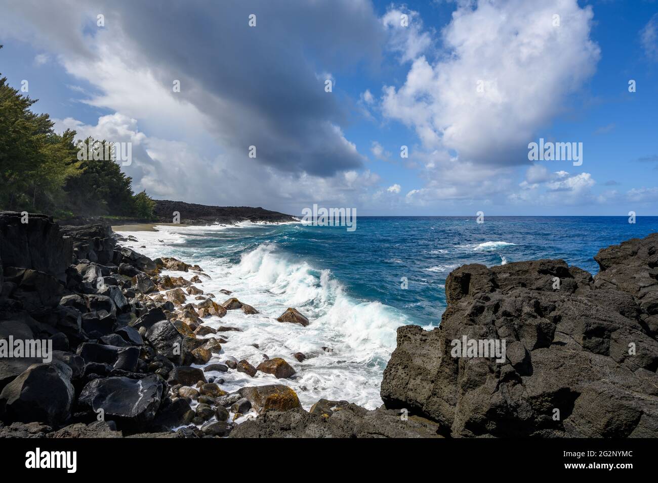 Wellen Cliffs Riesige wellen hi-res stock photography and images - Alamy