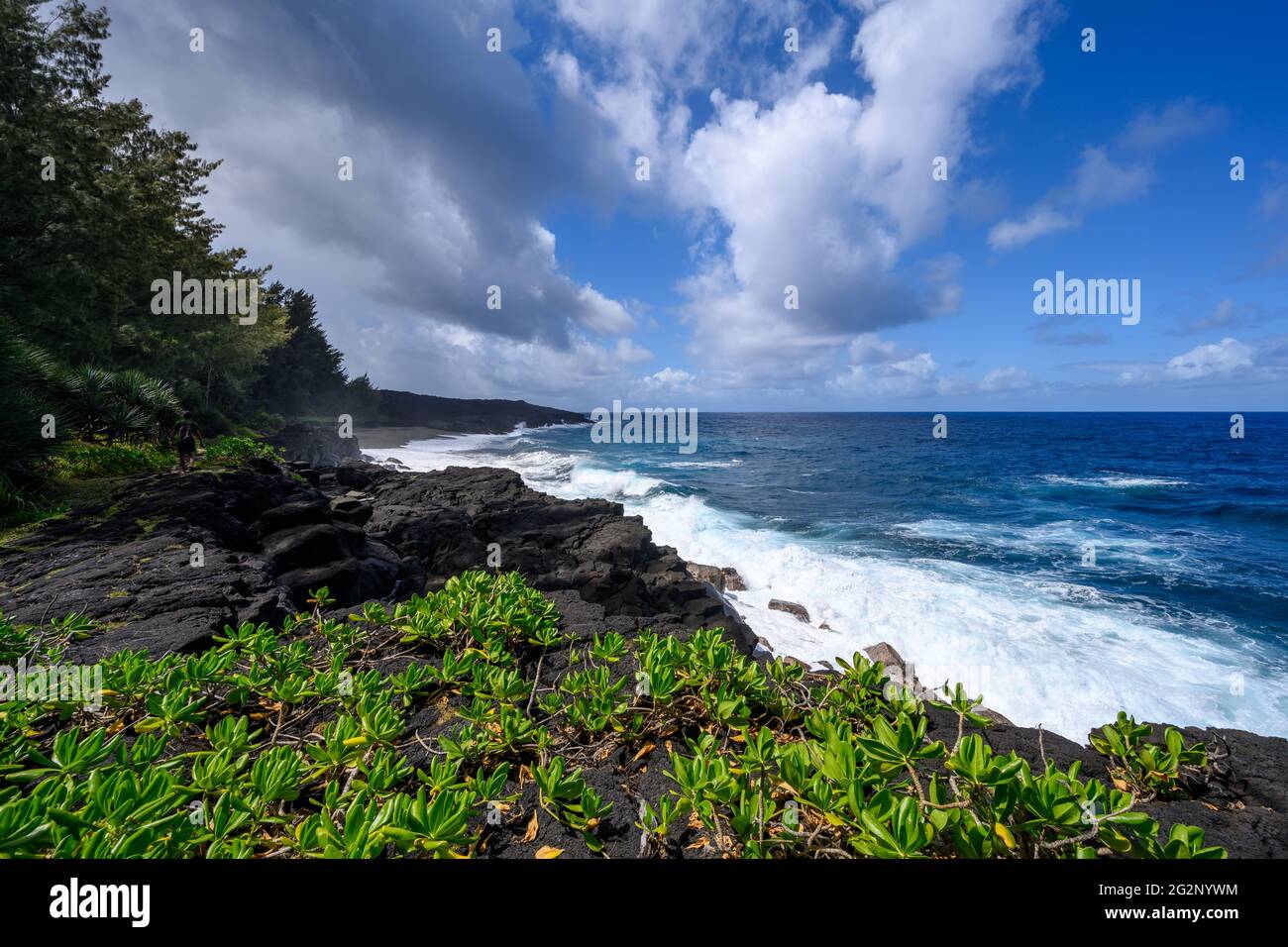 Wellen Cliffs Riesige wellen hi-res stock photography and images - Alamy