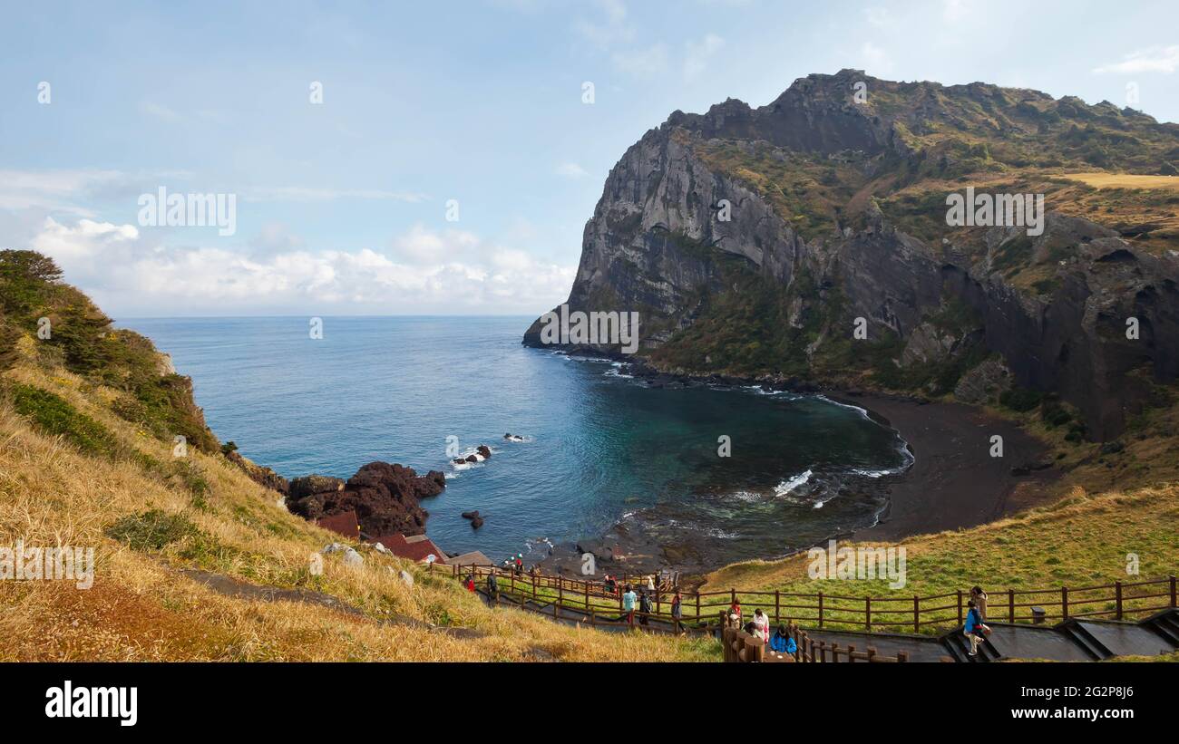 the-seongsan-ilchulbong-peak-hi-res-stock-photography-and-images-alamy