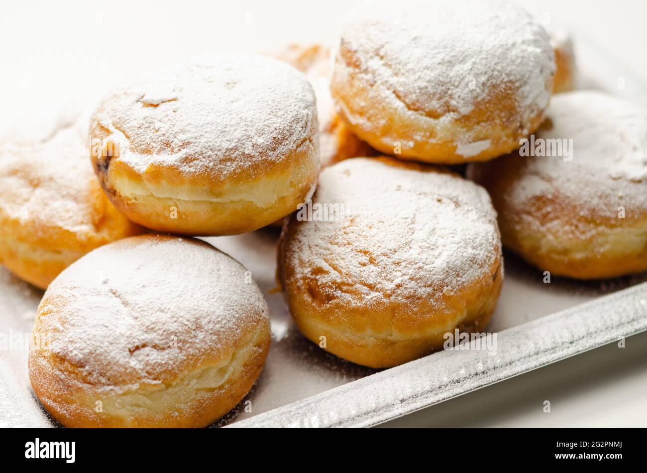Berlin pfannkuchen hi-res stock photography and images - Alamy Berlin pfannkuchen hi-res stock photography and images - Alamy
