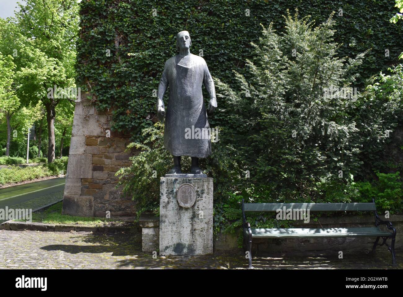 Würzburg bishop's residence. Bronze memorial for Johann Georg Oegg at the Würzburger Hofgarten by Julius Bausenwein (1952). Stock Photo