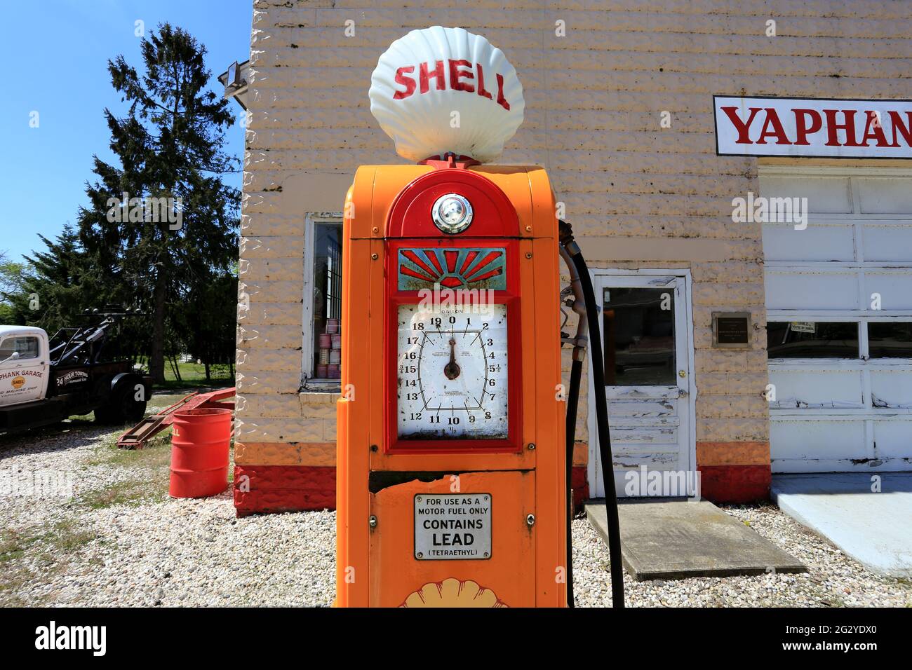 Old gas pump Yaphank Long Island New York Stock Photo Alamy