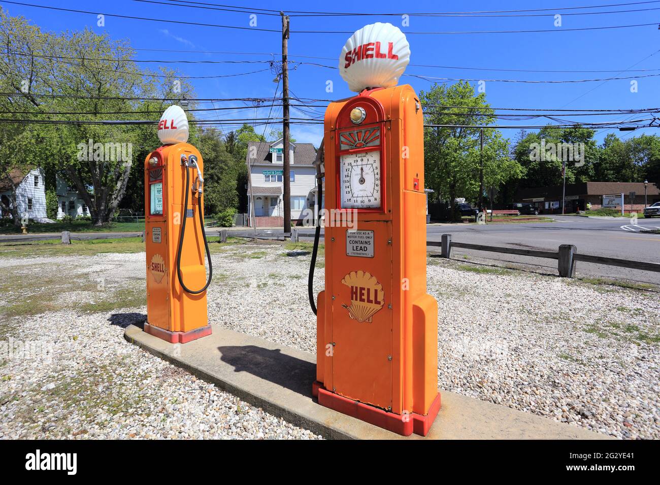 Old gas station Yaphank Long Island New York Stock Photo Alamy