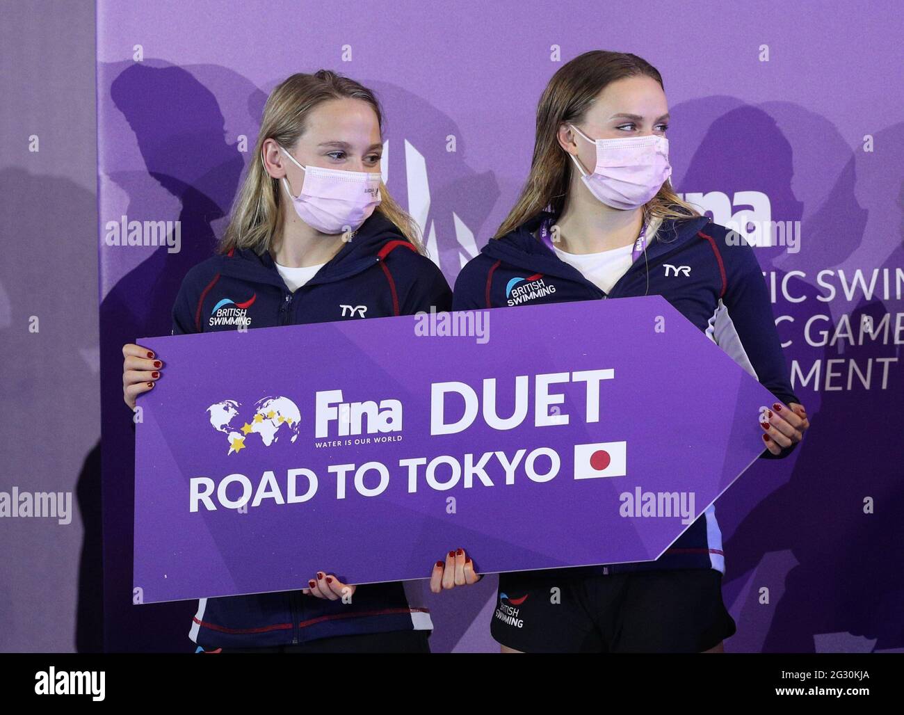 Artistic Swimming - Olympic Games Artistic Swimming Qualification  Tournament 2021 - Piscina Sant Jordi, Barcelona, Spain - June 13, 2021  Isabelle Thorpe and Daniella Lloyd during the medal ceremony REUTERS/Albert  Gea Stock Photo - Alamy