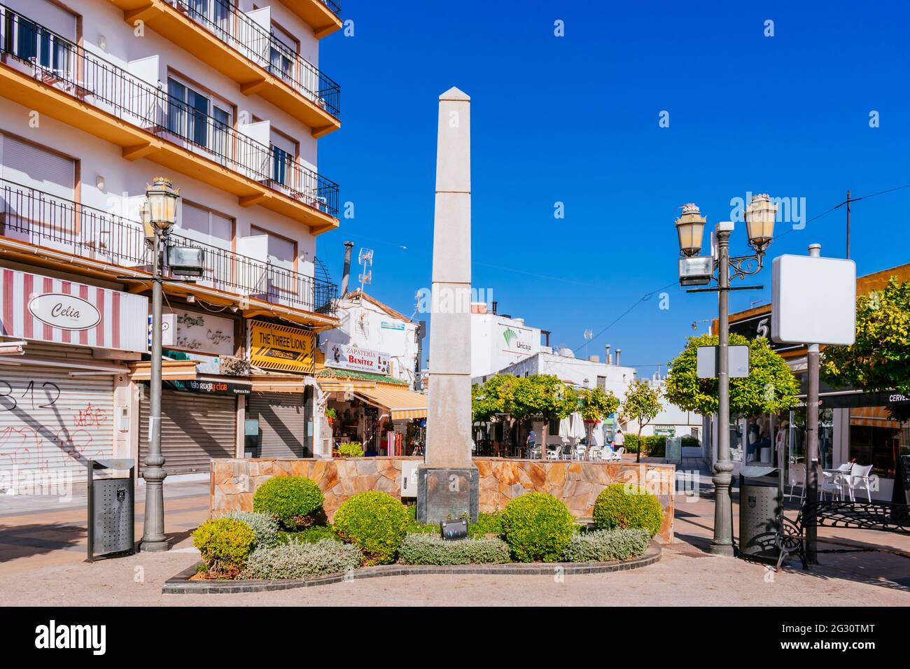 Monolith commemorating the Independence of Torremolinos as a town