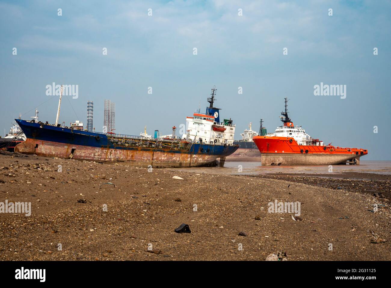 Alang ,01, February,2016: Different types  of ships and boats are brought to Alang Ship Breaking Yard for scrapping,Bhavnagar,Gujarat,India Stock Photo