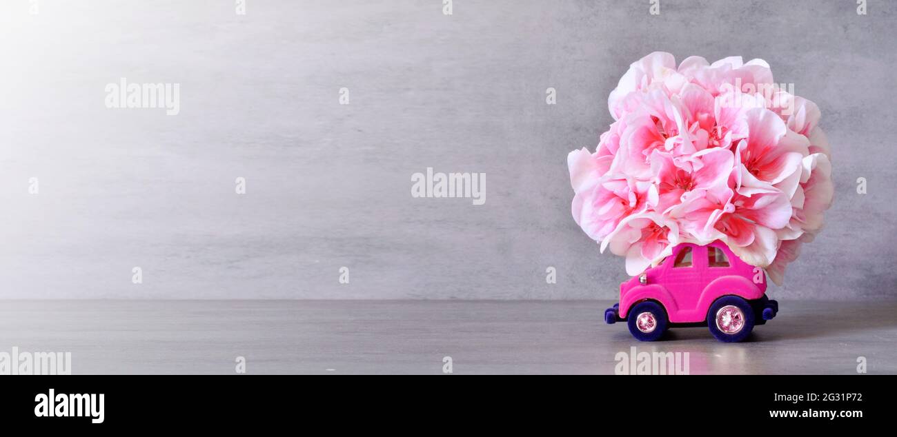 Flower Delivery High Resolution Stock Photography And Images Alamy