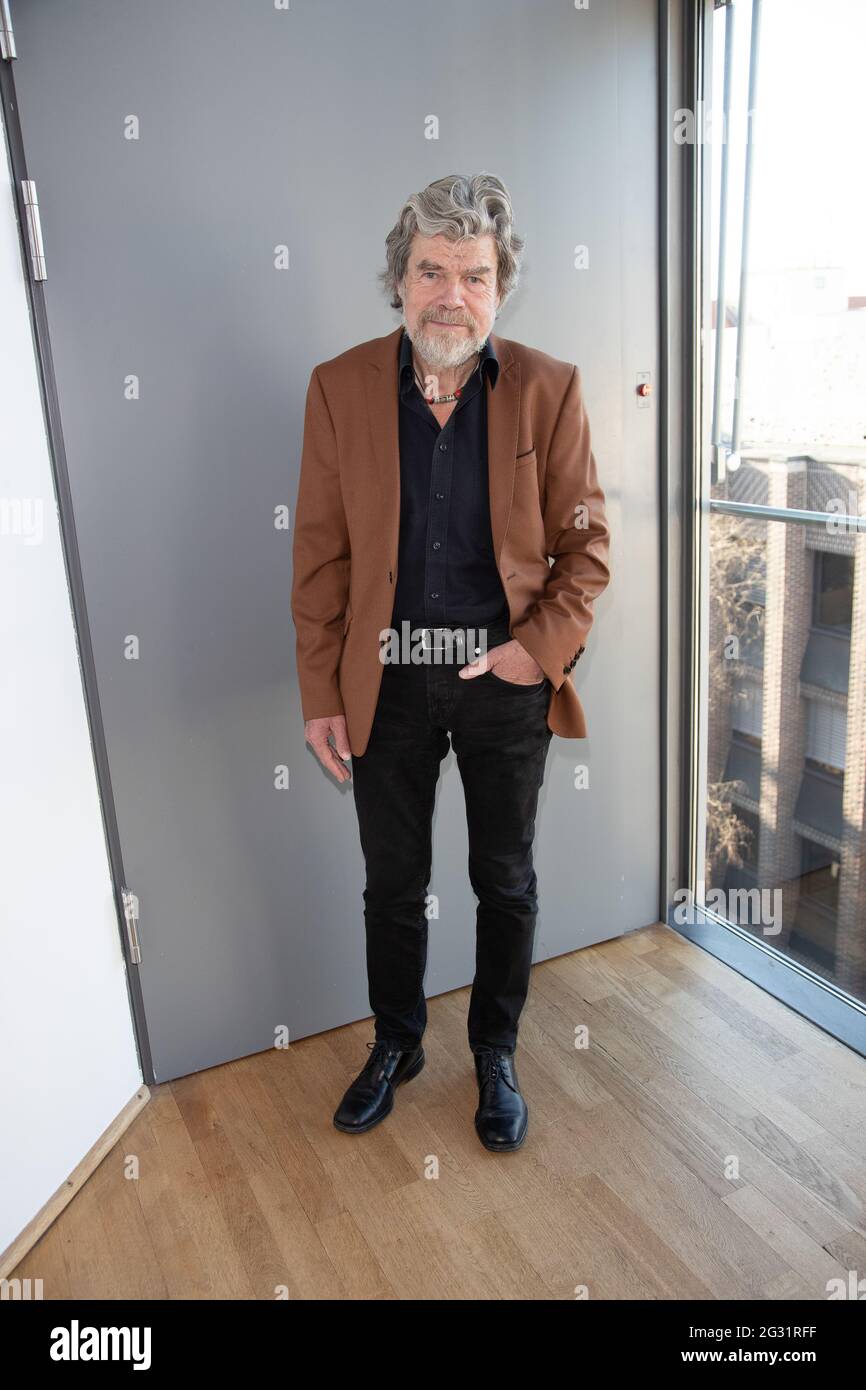 Reinhold andreas messner hi-res stock photography and images - Alamy