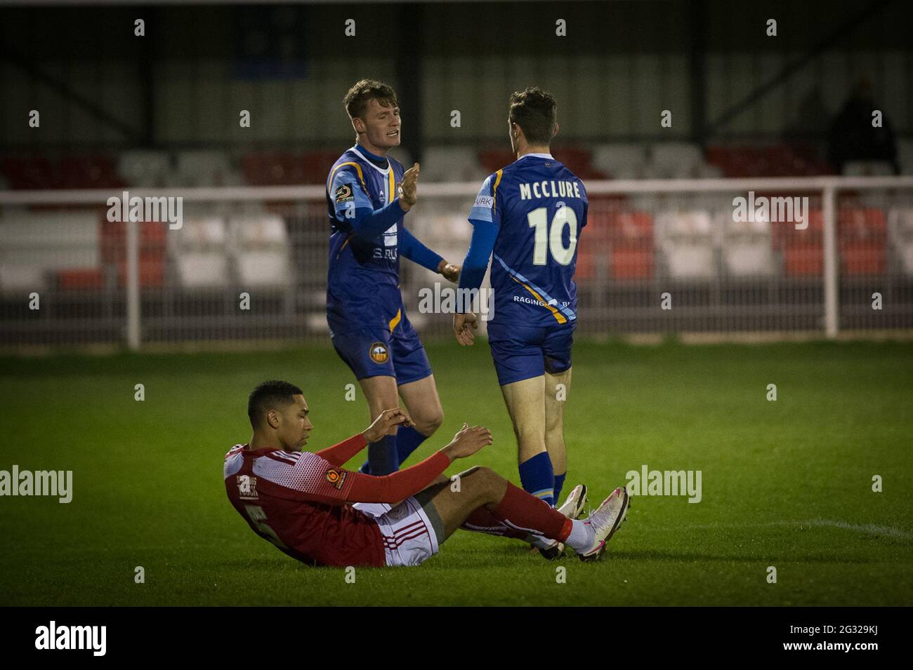 Brackley, Northamptonshire, England 28 December 2020. Vanarama National League North match between Brackley Town and Gloucester City. Stock Photo