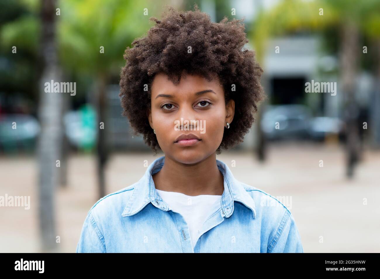 Afro brazilian serious hi-res stock photography and images - Alamy