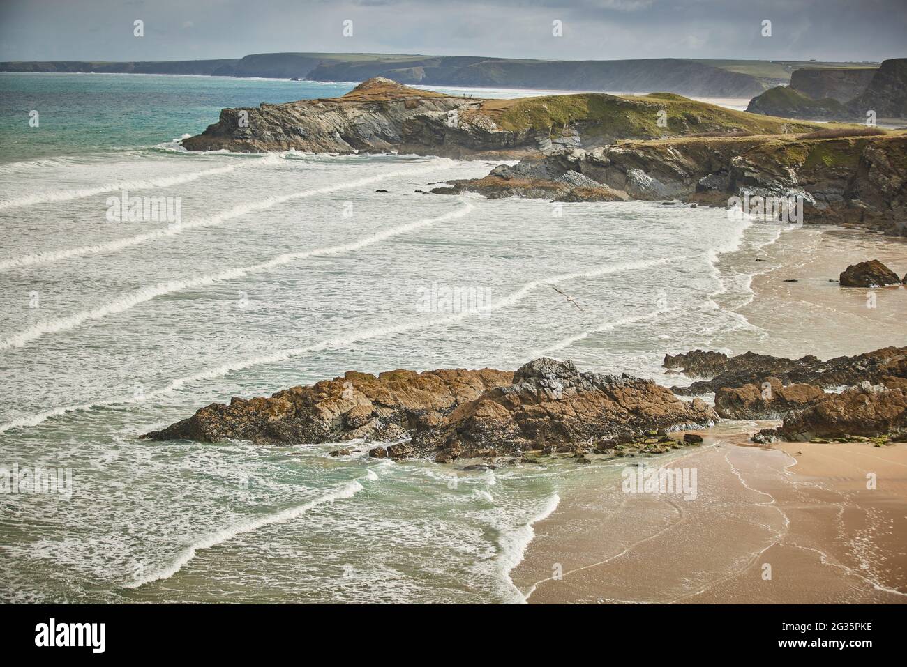 CORNISH coastal town Newquay, Cornwall. Newquay Bay into Newquay Beach Stock Photo