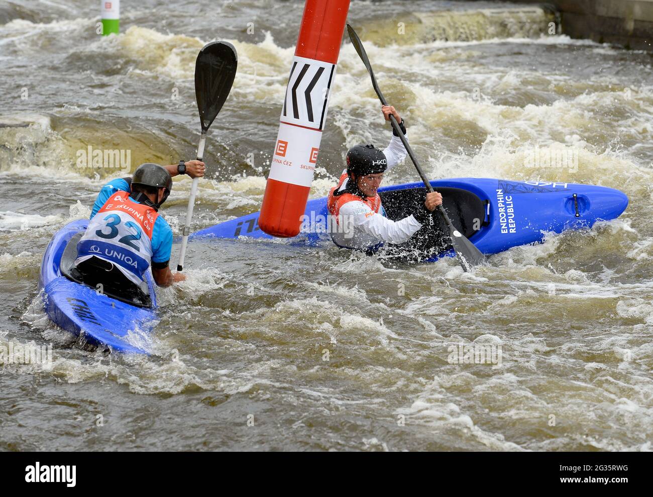 Extreme Canoe Slalom Final High Resolution Stock Photography and Images -  Alamy