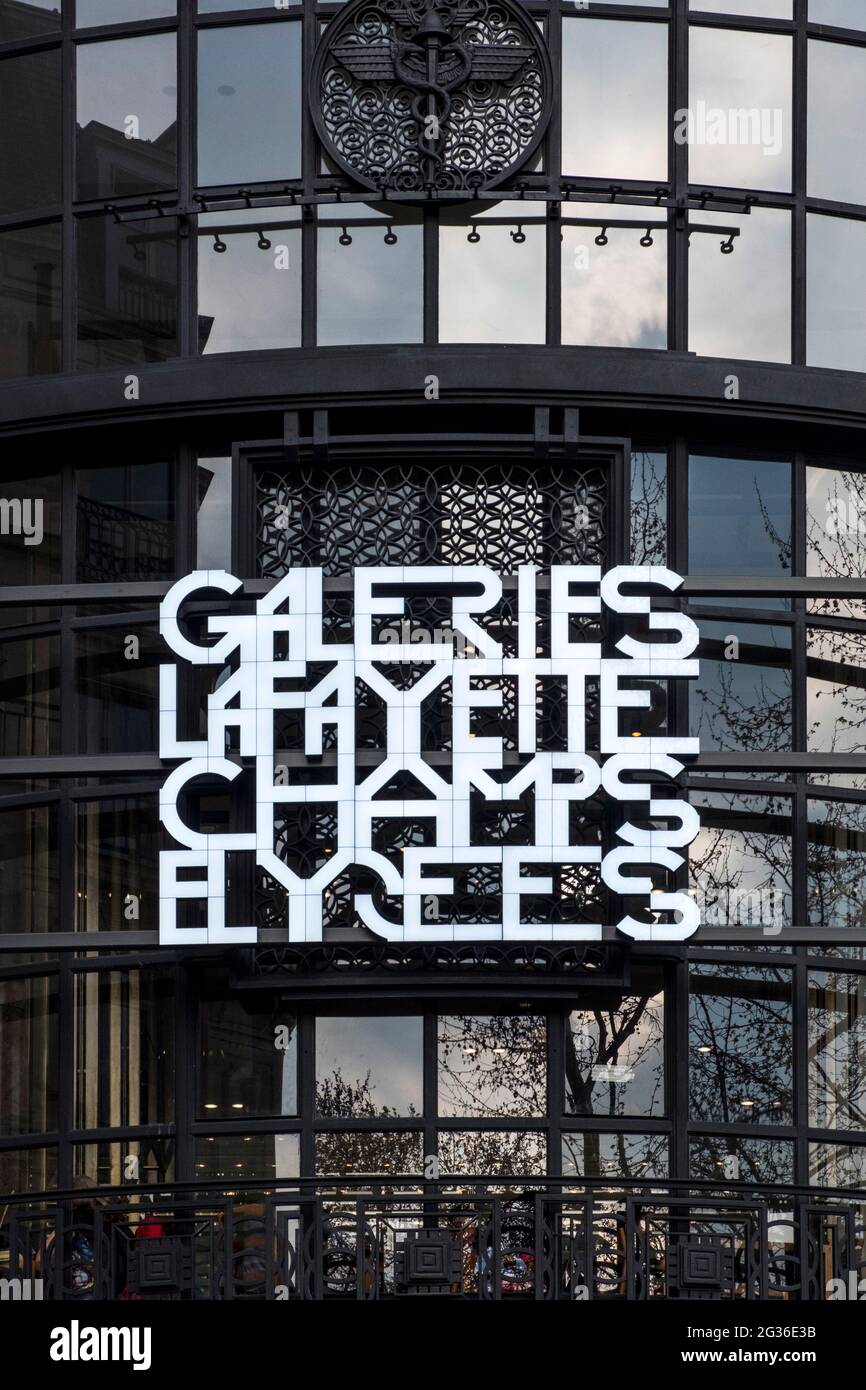 Galeries Lafayette Champs-Èlysèes, Paris, France / Bjarke Ingels Group —  urdesignmag