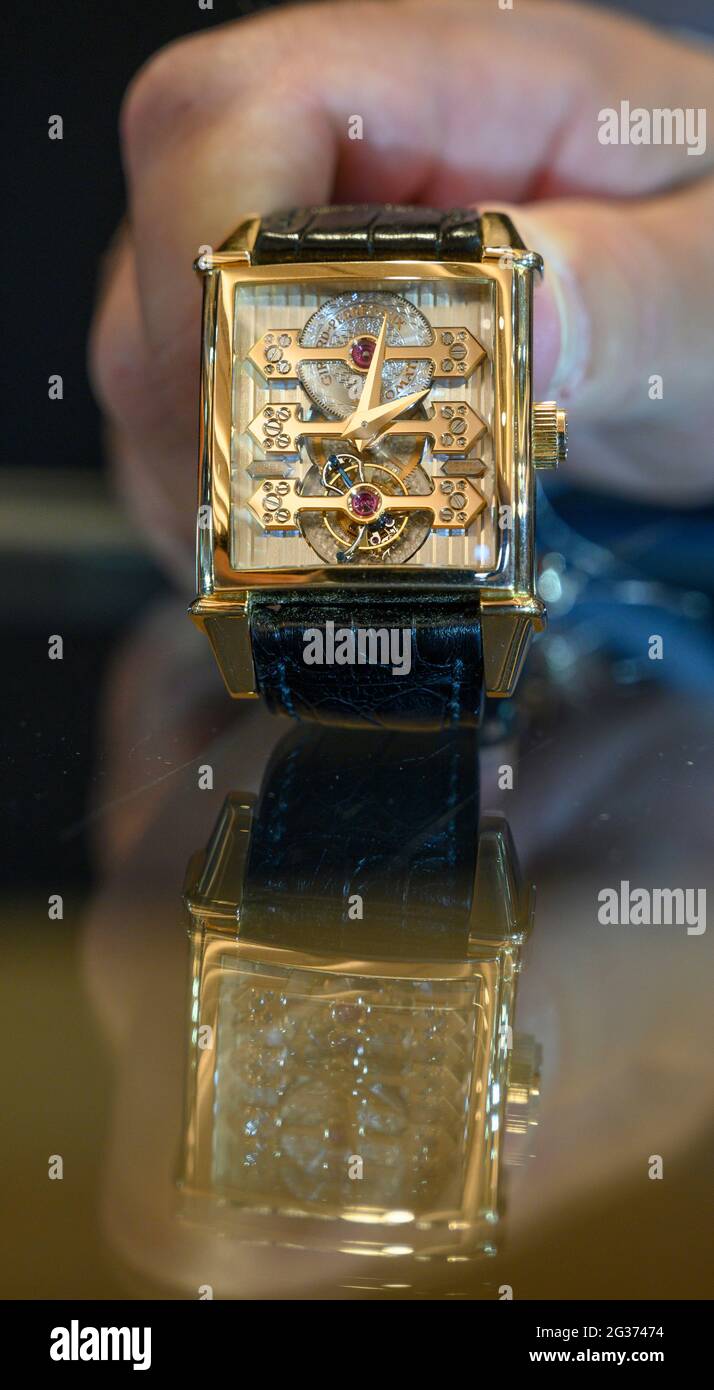 Limited edition watches hi-res stock photography and images - Alamy