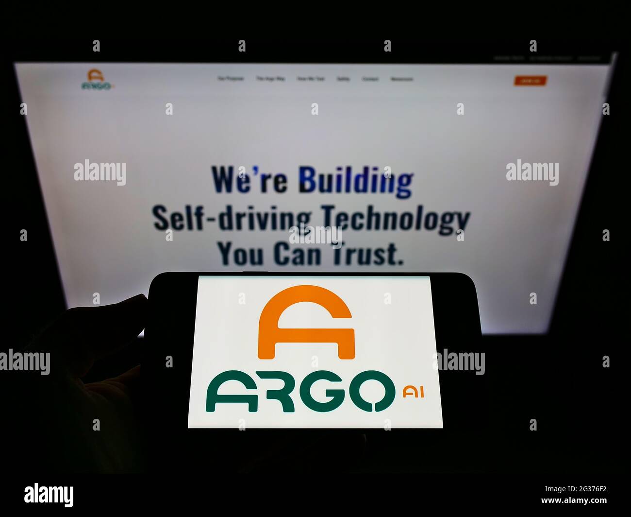 Argo ai llc hires stock photography and images Alamy