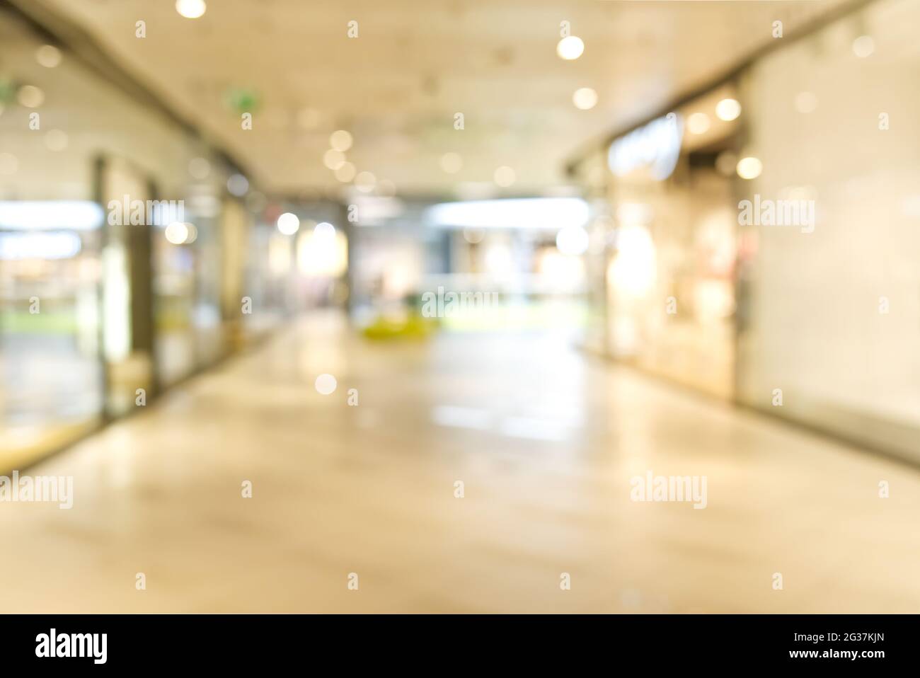 Bokeh shopping mall inside hi-res stock photography and images - Alamy