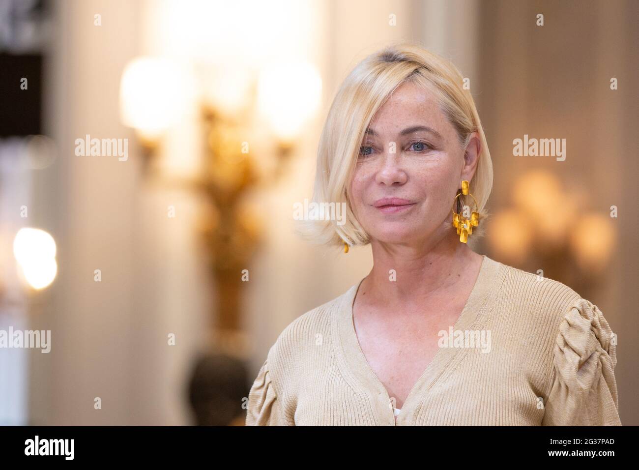 Roma, Italy. 14th June, 2021. Emmanuelle Béart during photocall to present French film 'L'Étreinte, un coeur en hiver' at The St. Regis Rome (Photo by Matteo Nardone/Pacific Press) Credit: Pacific Press Media Production Corp./Alamy Live News Stock Photo