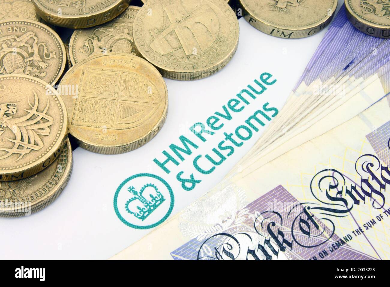 Tax return uk hi-res stock photography and images - Alamy