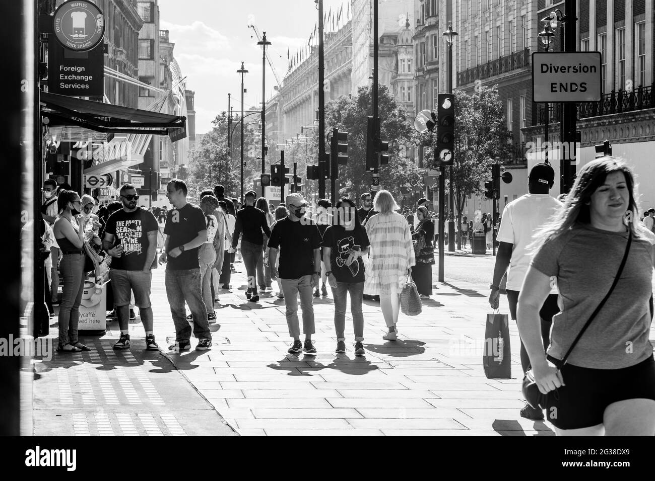 London Oxford Street Bond Street leicester Square Stock Photo - Alamy