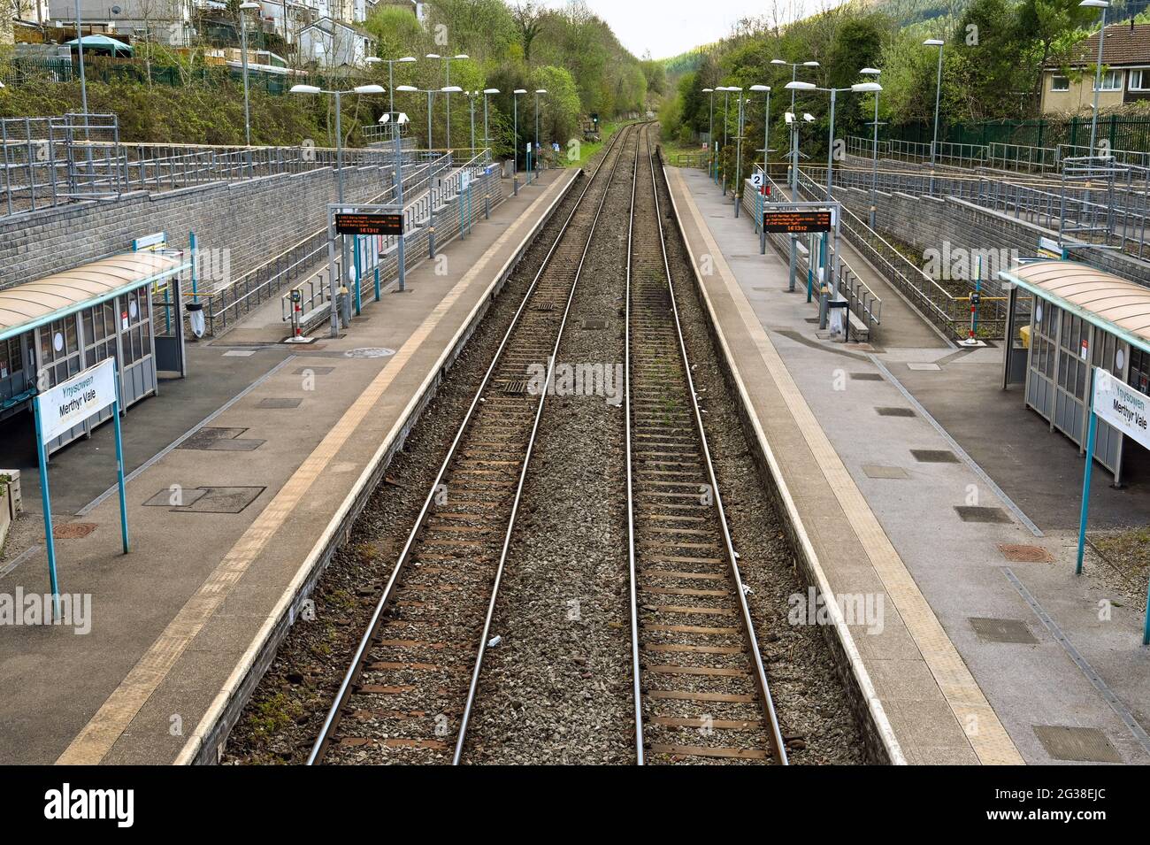 Empty railway wales hi-res stock photography and images - Alamy