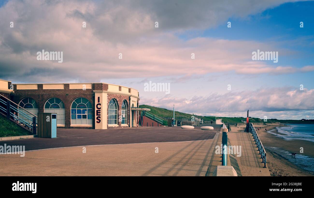 Built in 1930, the iconic Art Deco styled Rendezvous Cafe stands on the