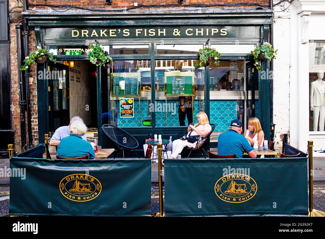 Drakes Fish and Chips, Low Petergate, York, England Stock Photo - Alamy