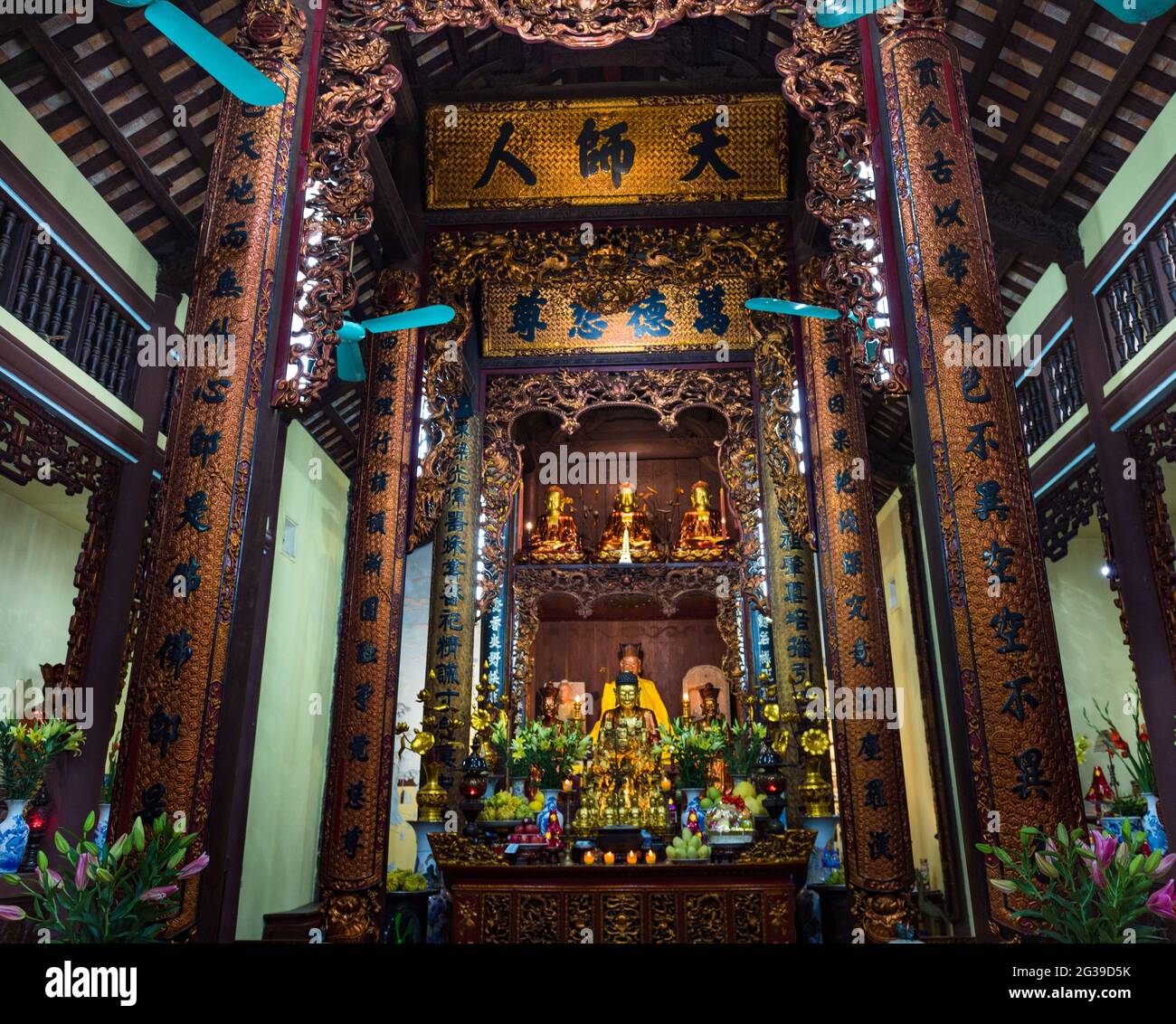 Interior view of a temple in Hanoi, Vietnam Stock Photo - Alamy