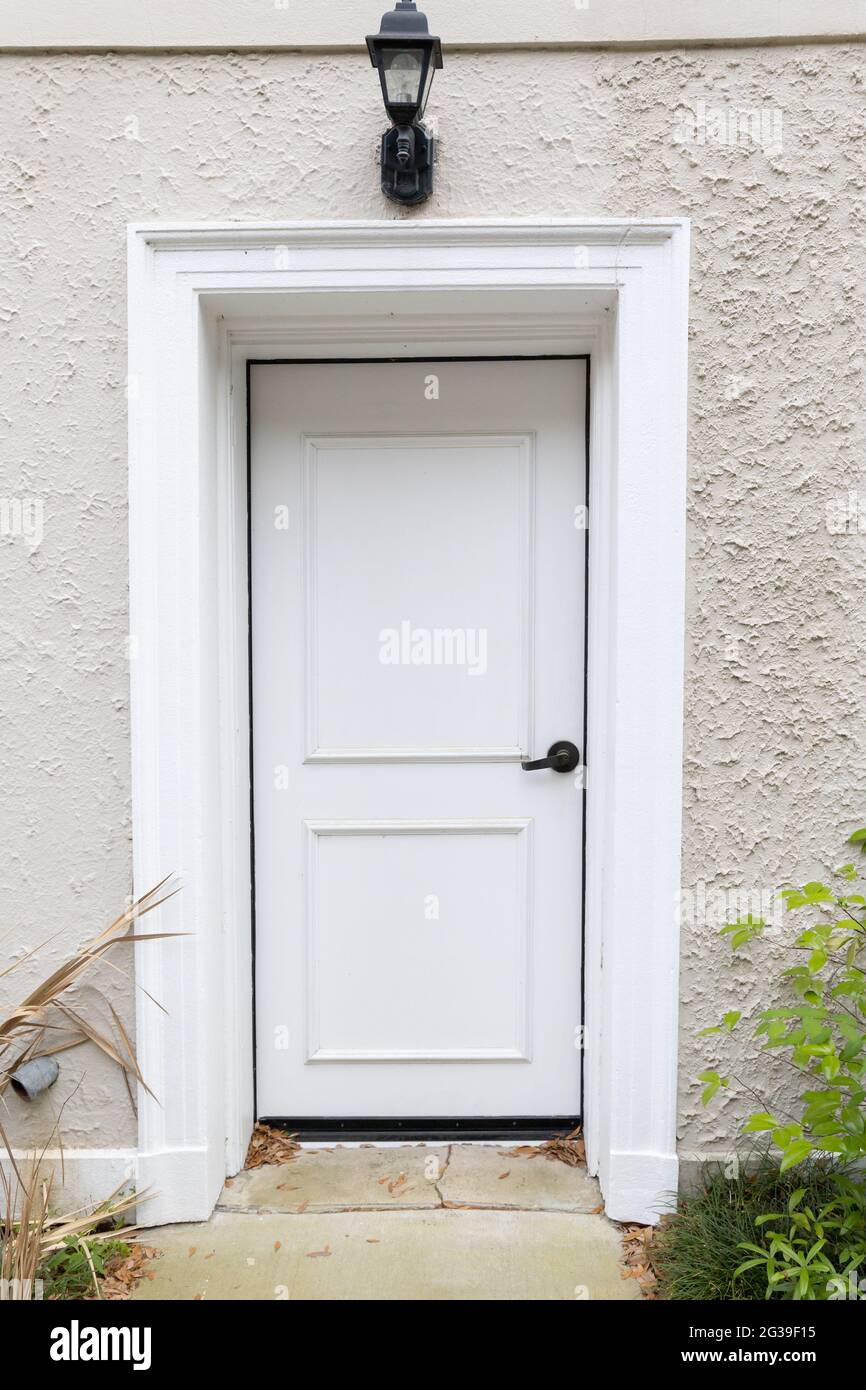 Modern White Front Door High Resolution Stock Photography And Images Alamy Modern White Front Door High Resolution Stock Photography And Images Alamy