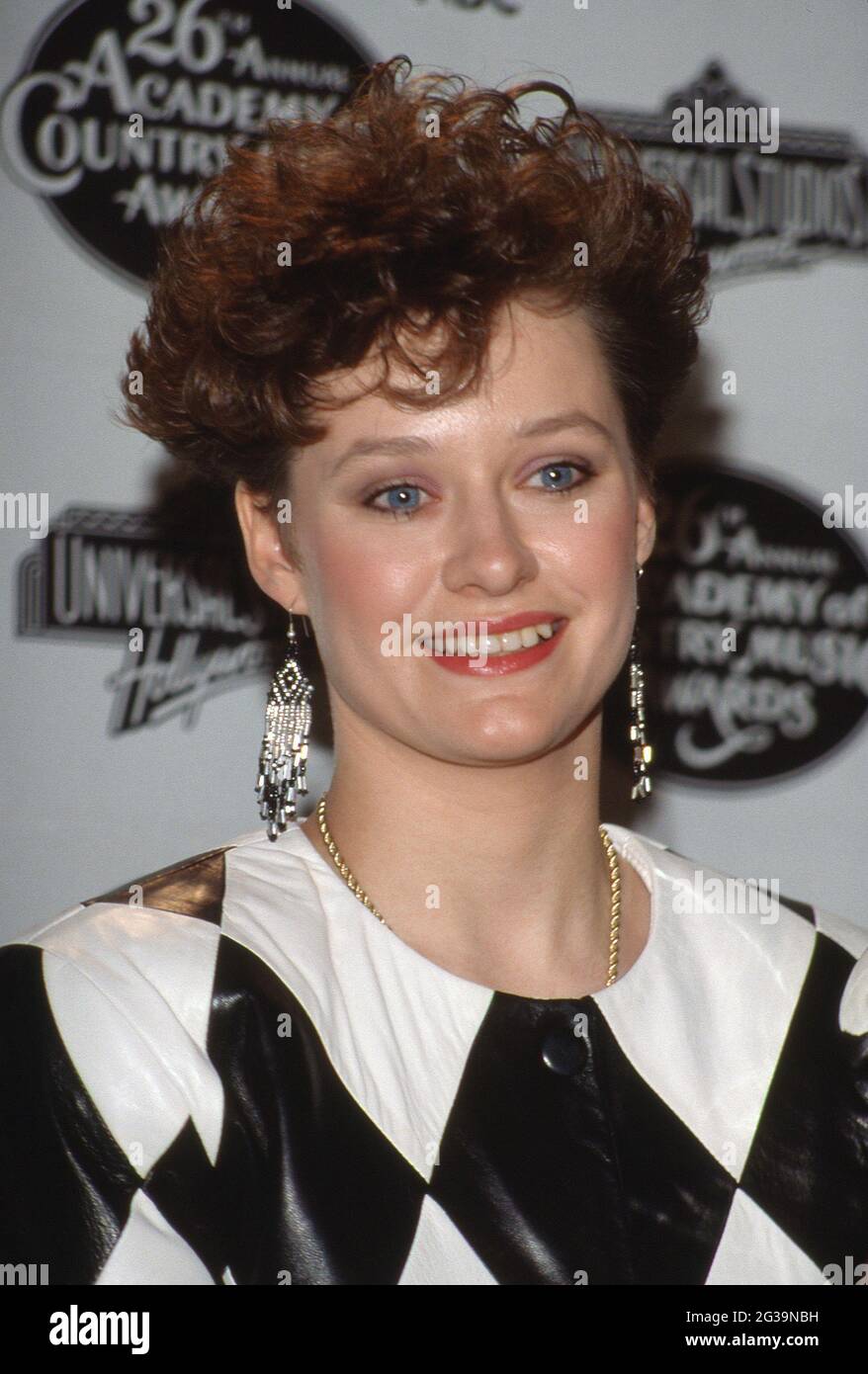 Shelby Lynne at the 26th Annual Academy of Country Music Awards on