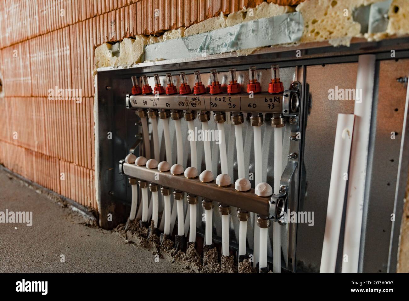 Electrical underfloor heating hi-res stock photography and images - Alamy