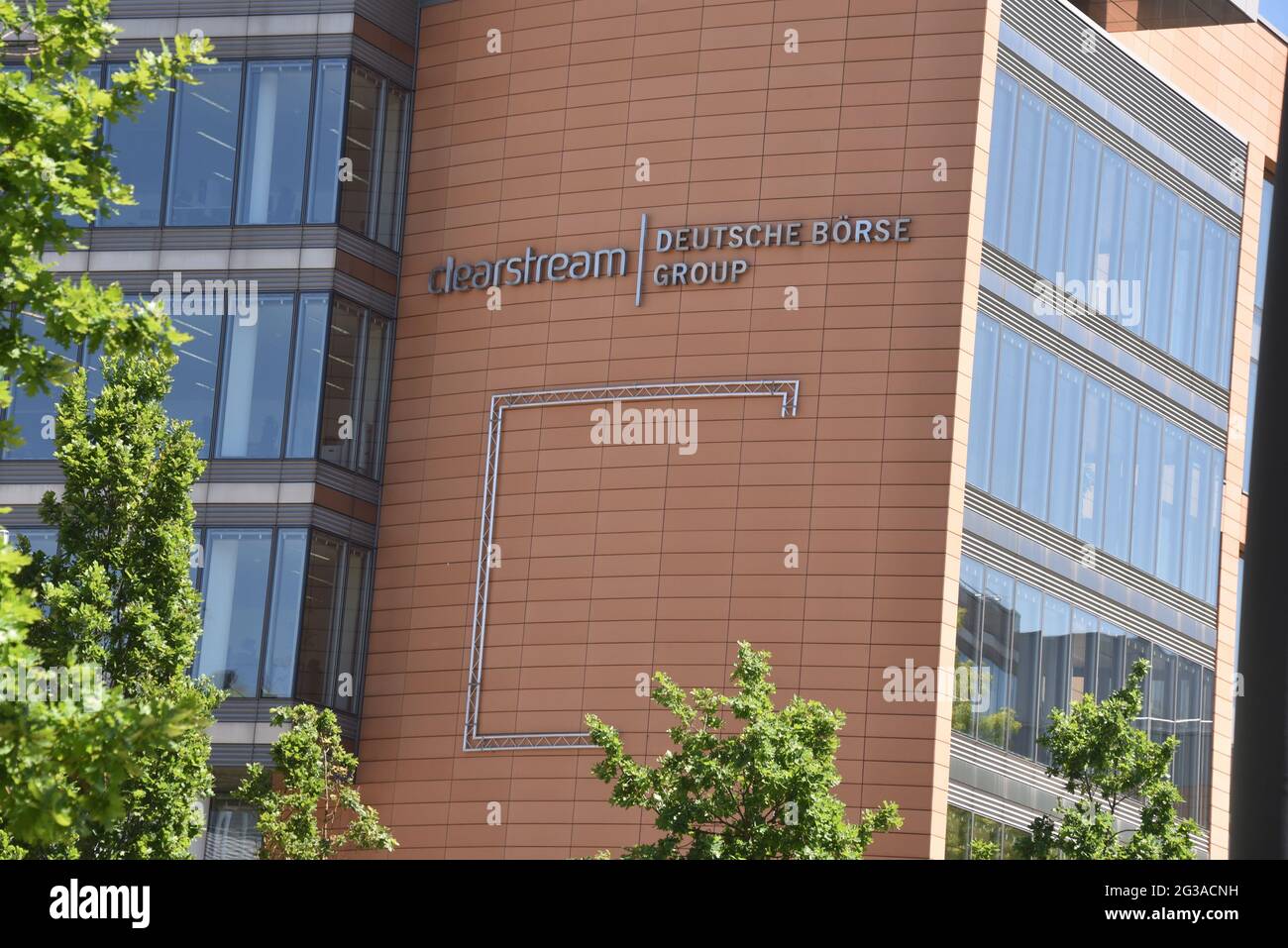 Luxemburg, Luxembourg. 13th June, 2021. Logo, Clearstream lettering -  Deutsche Börse Group on an office building - also acts as central  securities depository for the international capital markets and for German  and