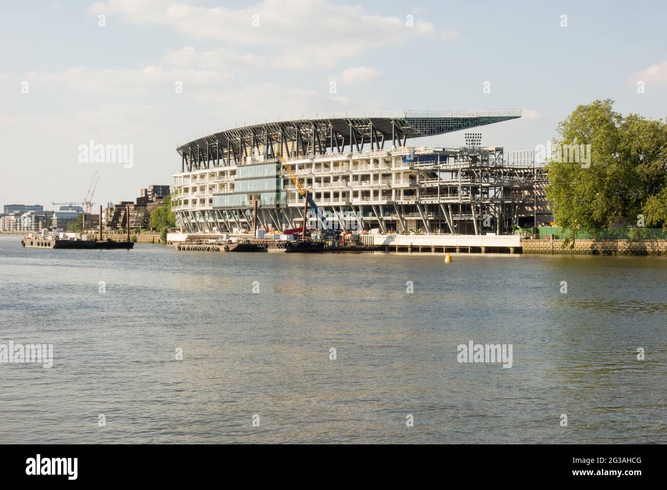 Craven Cottage, Fulham Football Club's new Riverside Stand under construction on the banks of the River Thames in southwest London, England, U.K. Stock Photo