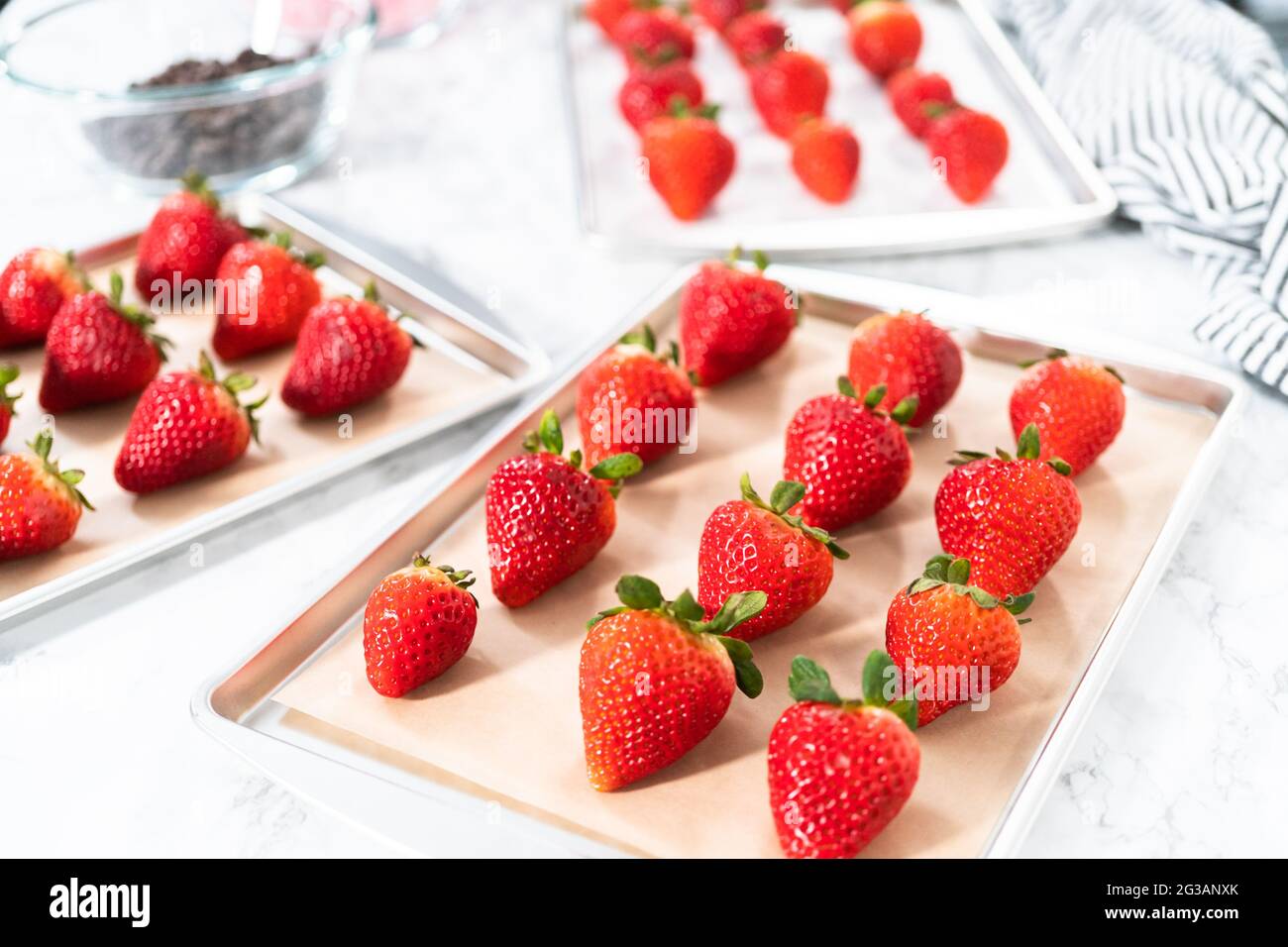 Ingredients to prepare chocolate dipped strawberries Stock Photo Alamy