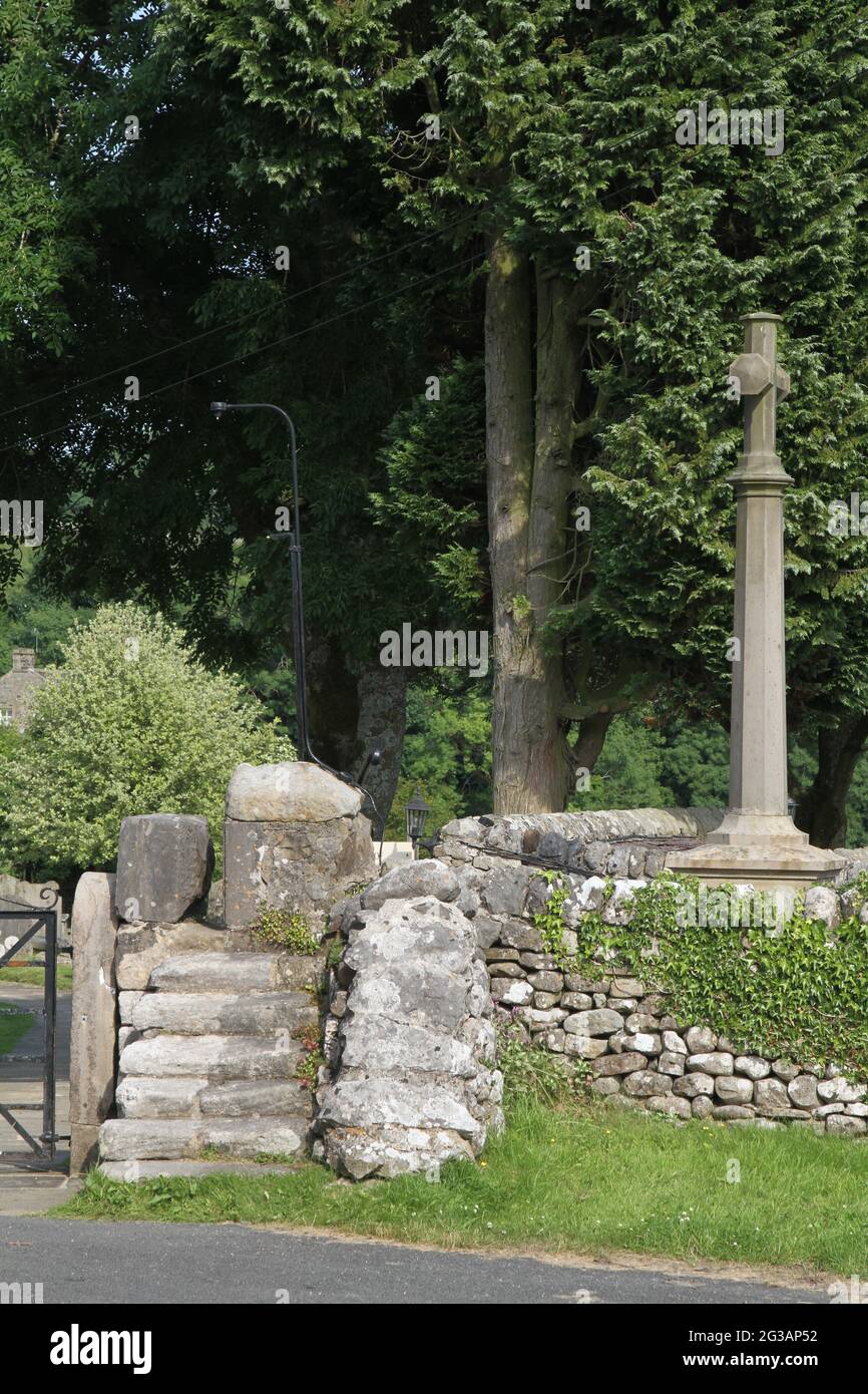 Gated wall stile hires stock photography and images Alamy