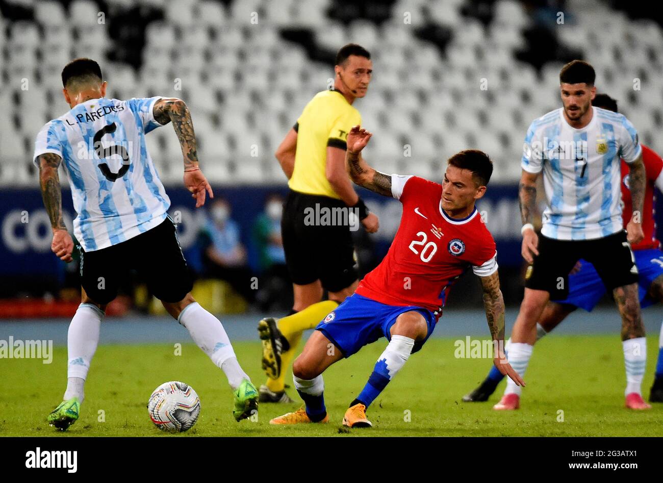 Charles aranguiz chile argentina hi-res stock photography and images ...