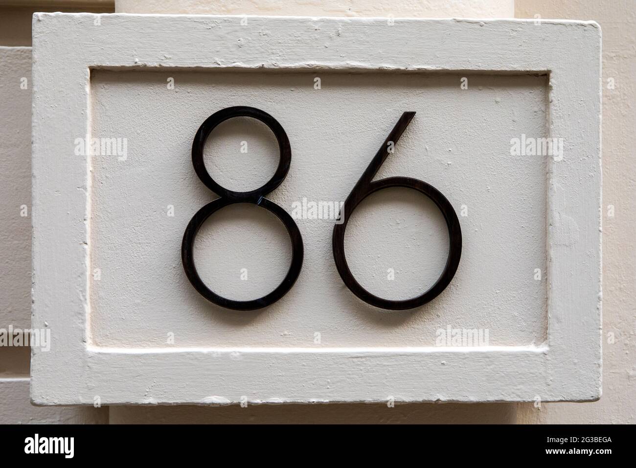 House number 86 hi-res stock photography and images - Alamy