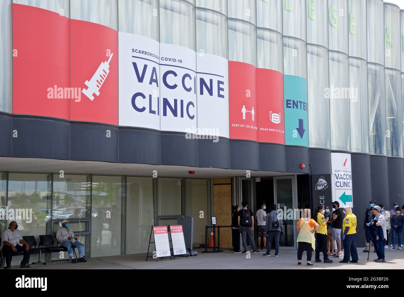 Toronto, Ontario, Canada - June 14, 2021: View of the front entrance of covid-19 vaccine clinic in Toronto, Canada. Stock Photo