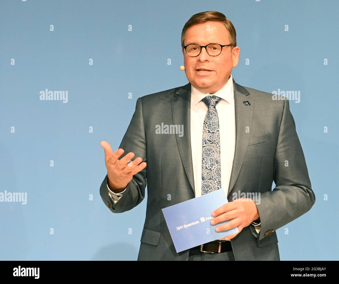 Ehningen, Germany. 15th June, 2021. Gregor Pillen, CEO of IBM Germany, pictured at the presentation of the first commercially used quantum computer in Europe. Credit: Bernd Weißbrod/dpa/Alamy Live News Stock Photo