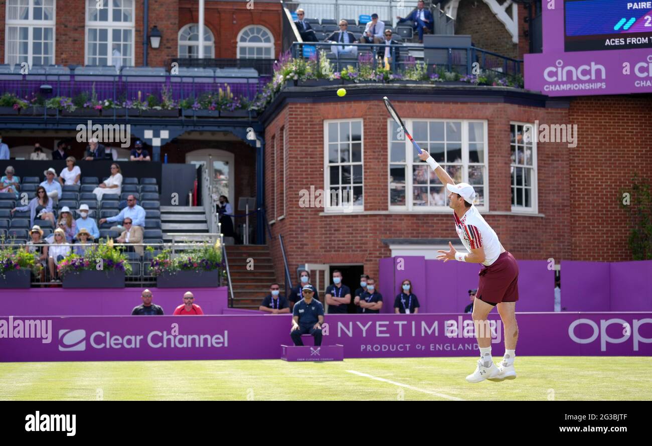 Andy Murray in action against Benoit Paire during day two of the cinch Championships at The Queen's Club, London. Picture date: Tuesday June 15, 2021. Stock Photo