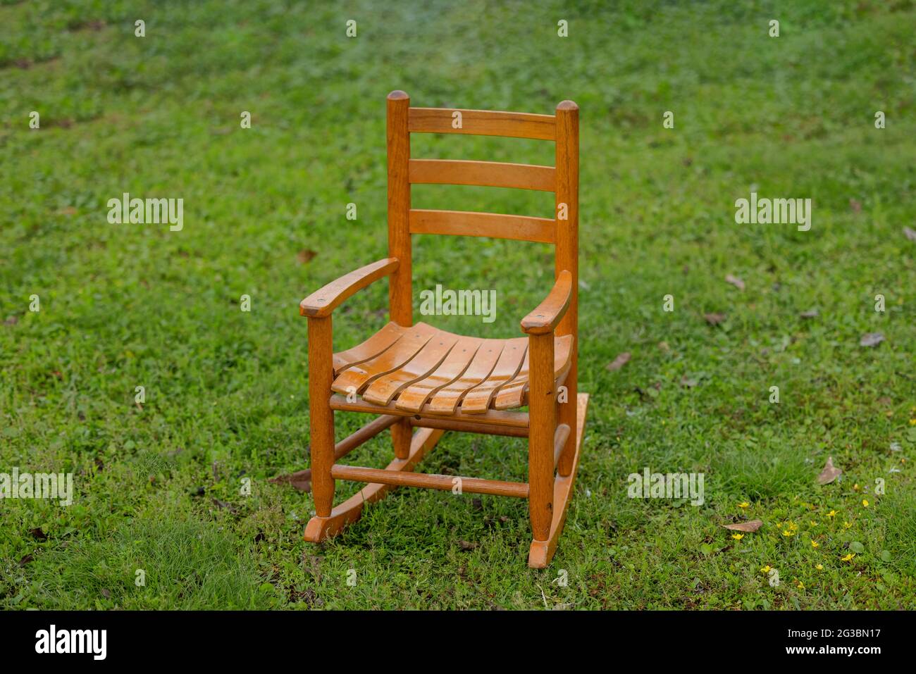 Wood rocking chair hi-res stock photography and images - Alamy