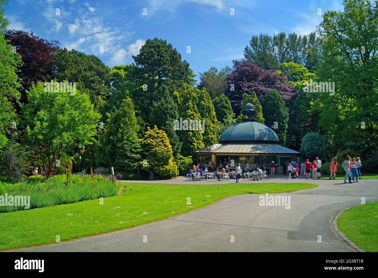 UK, North Yorkshire, Harrogate, Valley Gardens, New Magnesia Well Pump ...